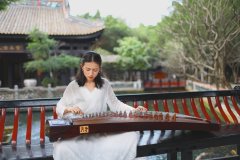 如何挑选古筝『初学者角度挑选』