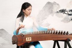 初学者买什么古筝好，初学古筝挑选建议