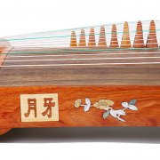 初学者买什么古筝好，如何选择一台适合自己的古筝