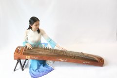 如何挑选古筝，如何全面挑选古筝